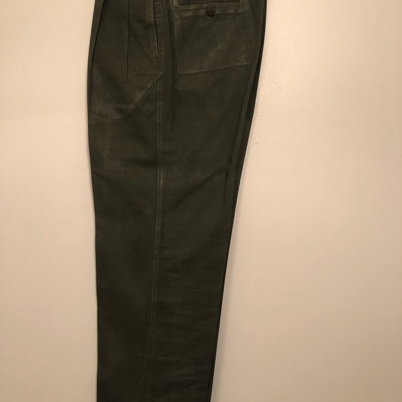 Men’s Wrinkles Free double pleated front . - Picture 2 of 3